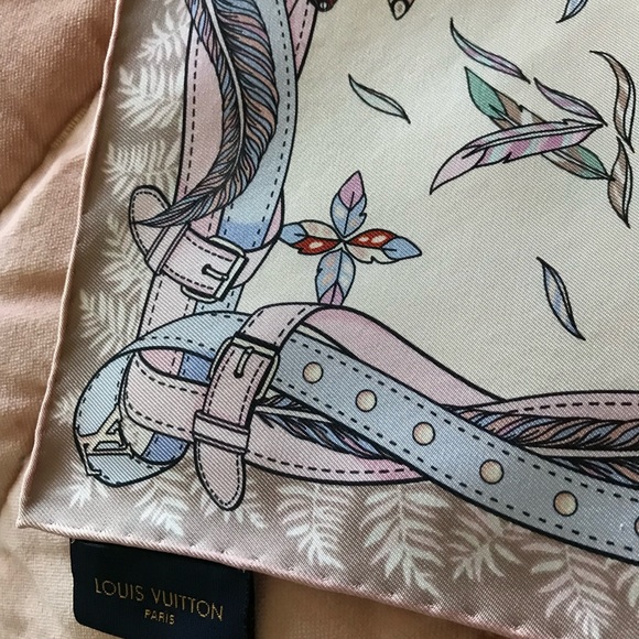 Louis Vuitton Love Birds Square FLAWLESS - Picture 9 of 10